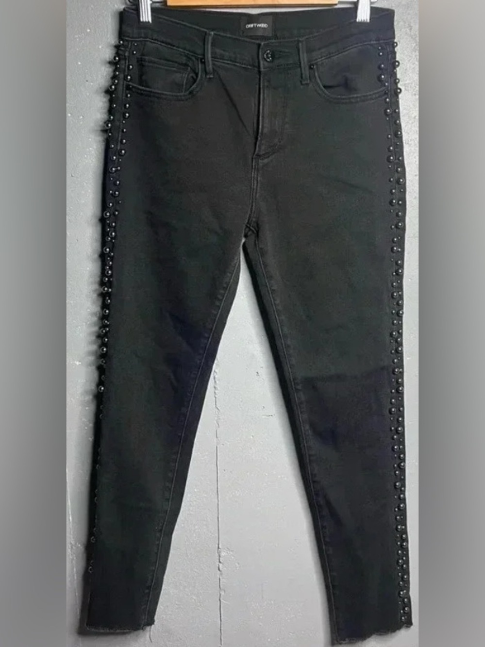 Driftwood Jackie Faux Pearl-Embellished
Ankle Jeans.  Size 27